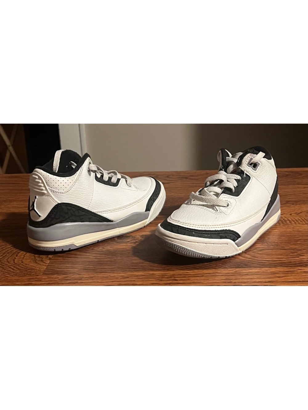 Jordan 3 Retro Cement Grey White Black Kids Shoes Size 11C